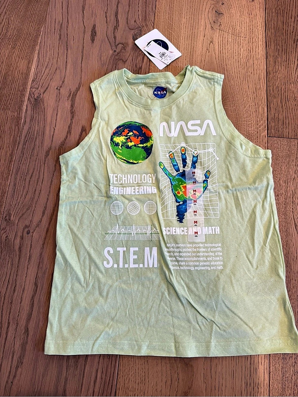 Old navy NASA Graphic Tank Top in Green NWT